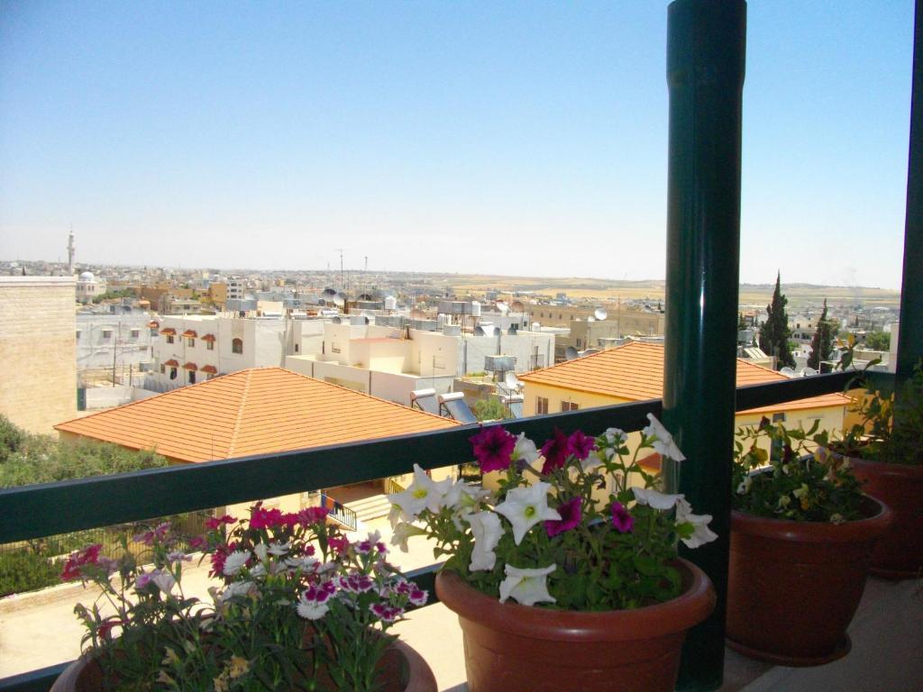 Pilgrim'S Guest House Madaba Ngoại thất bức ảnh